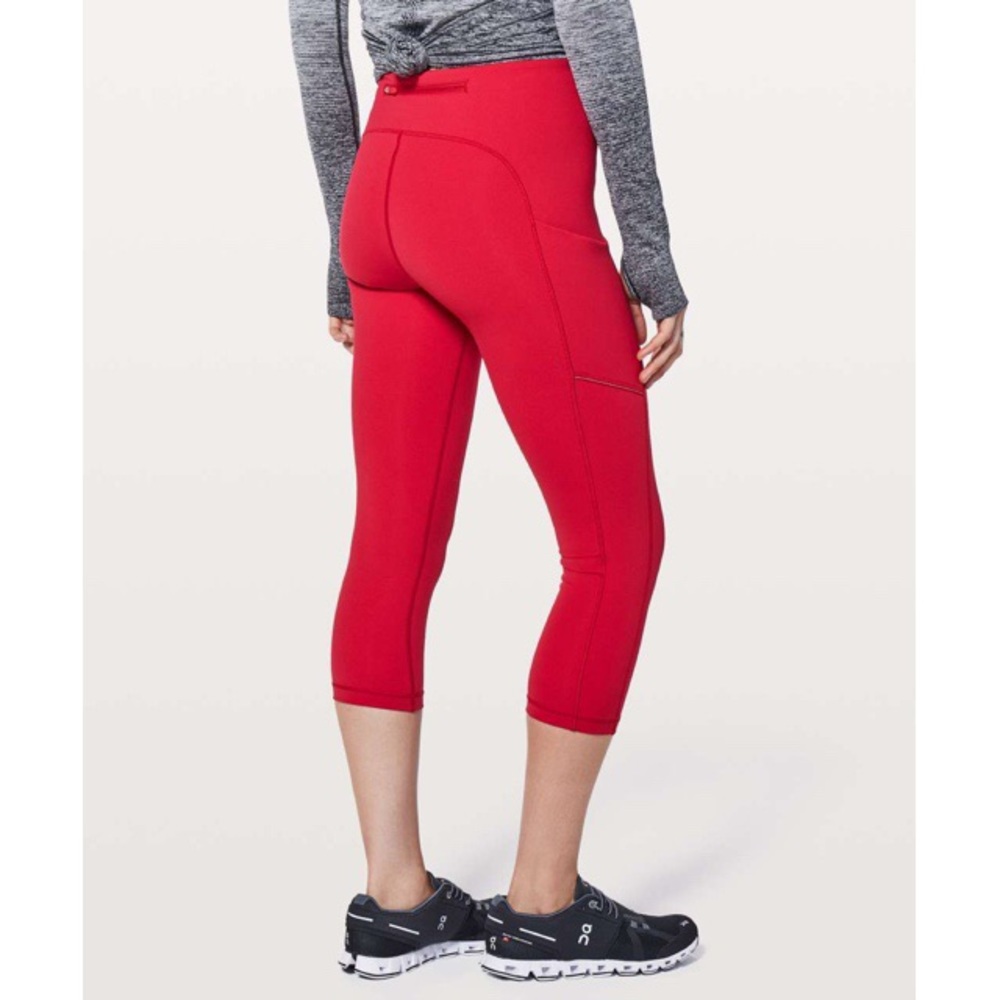 Lululemon Speed Up Crop *21” Flamenco Red